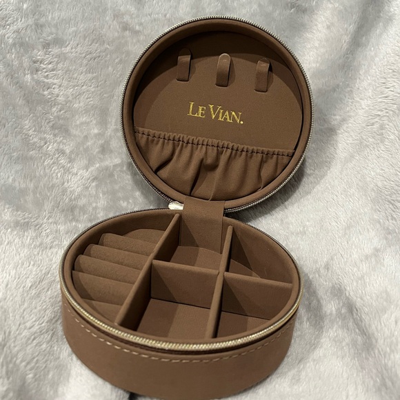 Le Vian Jewelry Travel Case - Picture 4 of 5